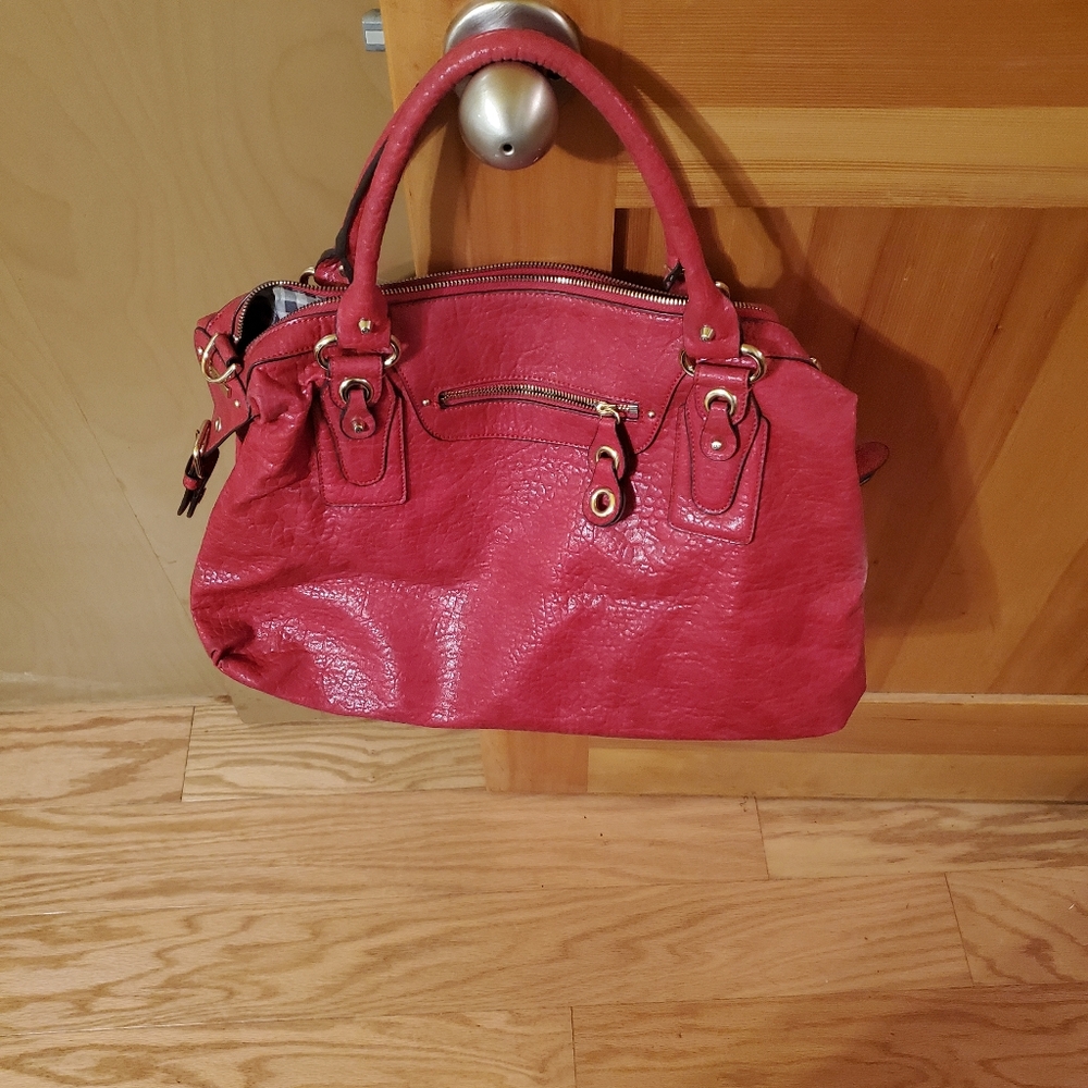 Jessica Simpson bag